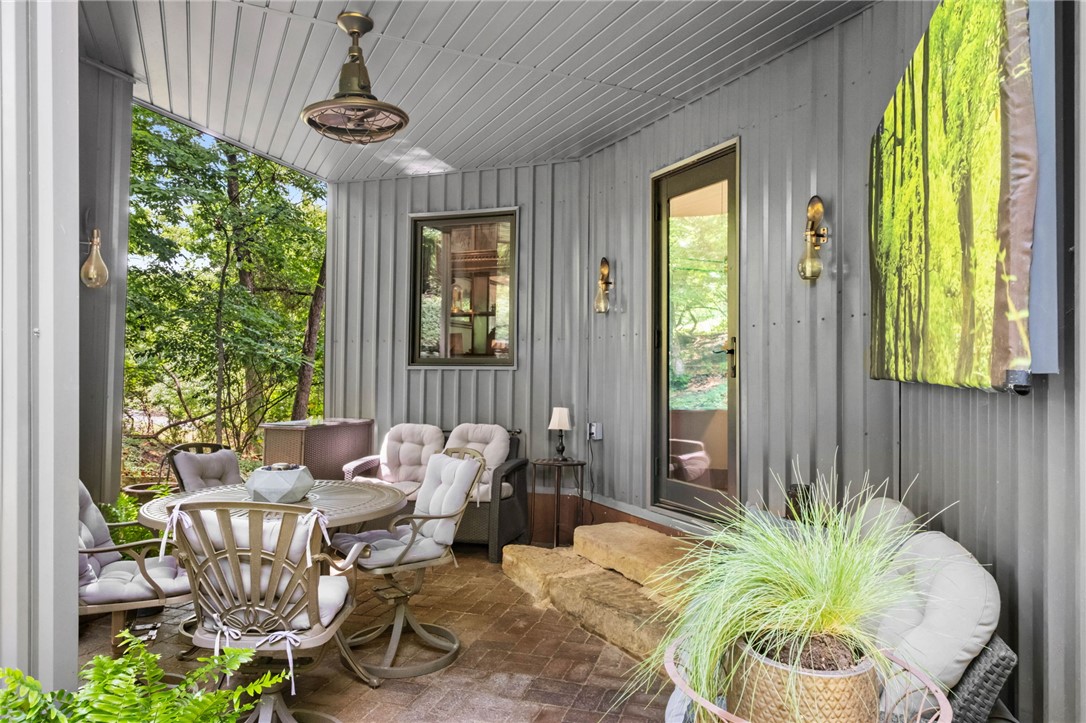East Mountain Add - Residential