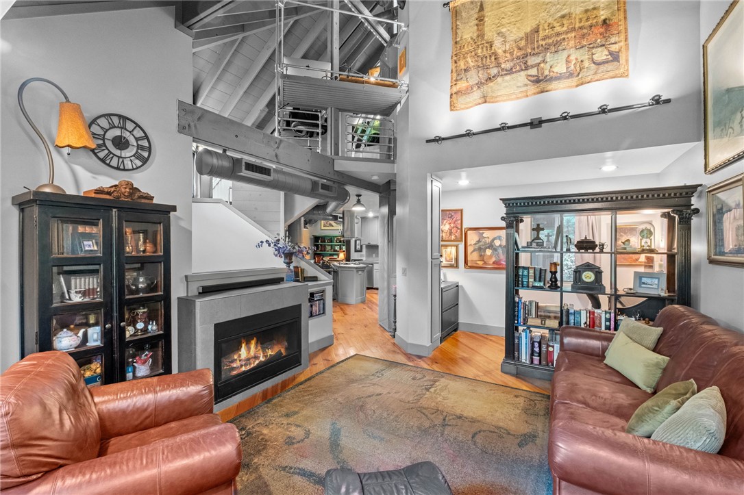 East Mountain Add - Residential