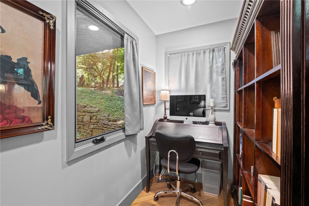 East Mountain Add - Residential