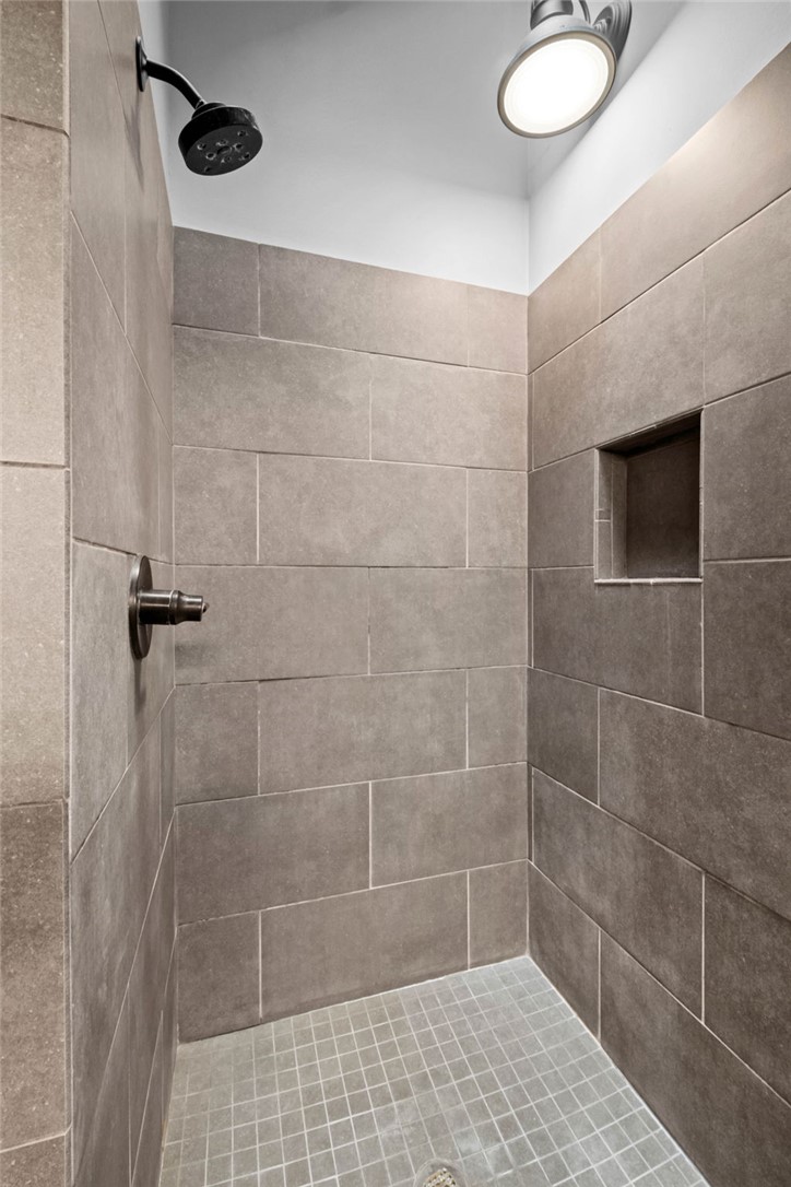 East Mountain Add - Residential