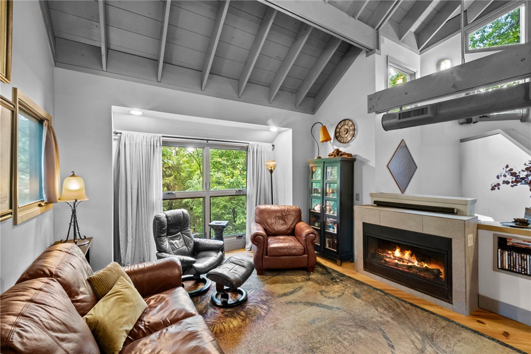 East Mountain Add - Residential