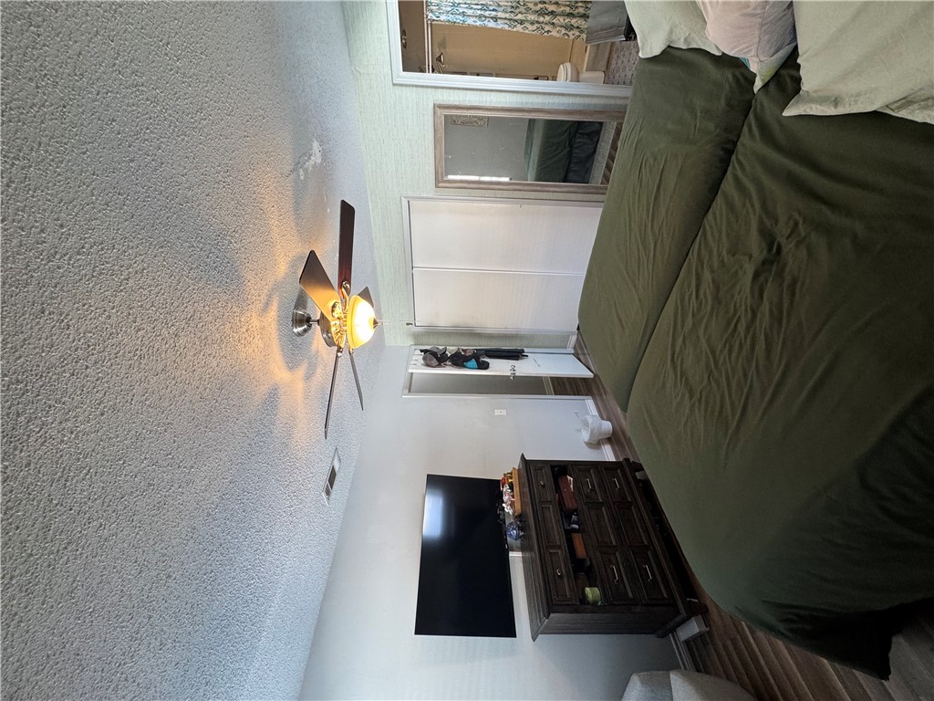 Pine Crest Hill - Residential