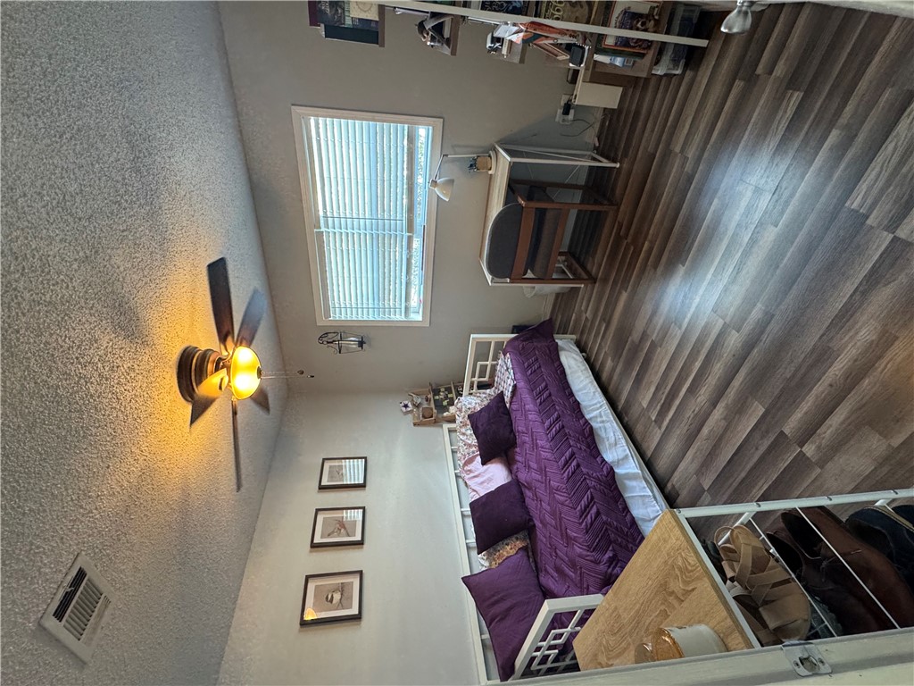 Pine Crest Hill - Residential