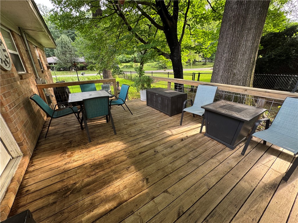 Pine Crest Hill - Residential