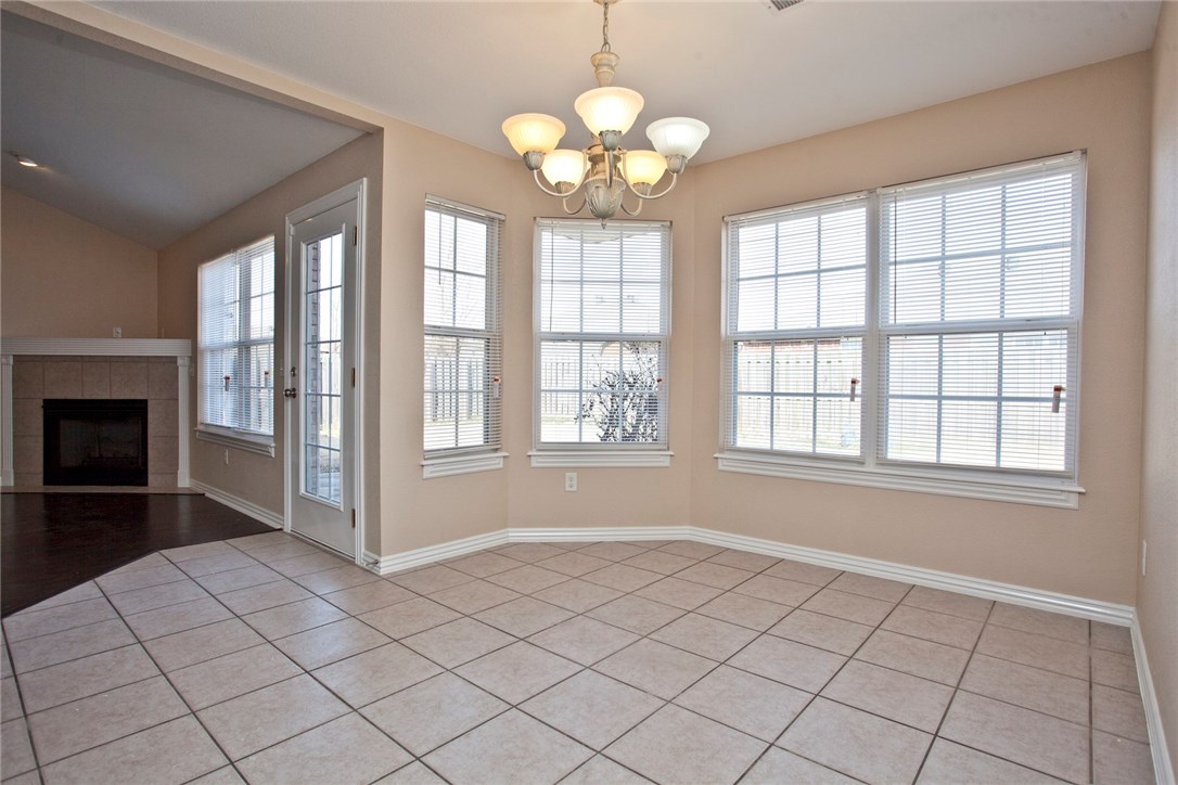 Carriage Square Sub Bentonville - Residential
