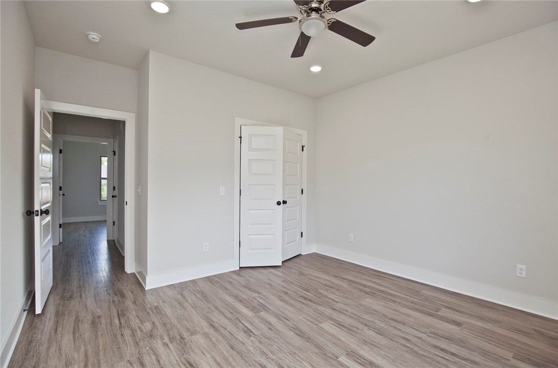 Prairie Meadows Ph I Lowell - Residential Lease