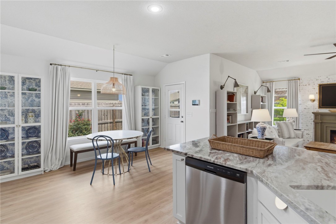 Lakewood IV - Residential