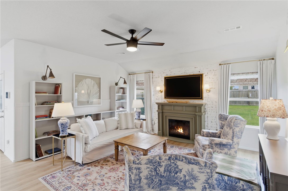 Lakewood IV - Residential