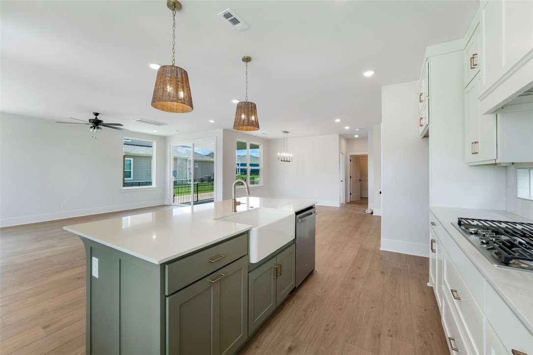 Cottages At The Park Ph Iii Springdale - Residential