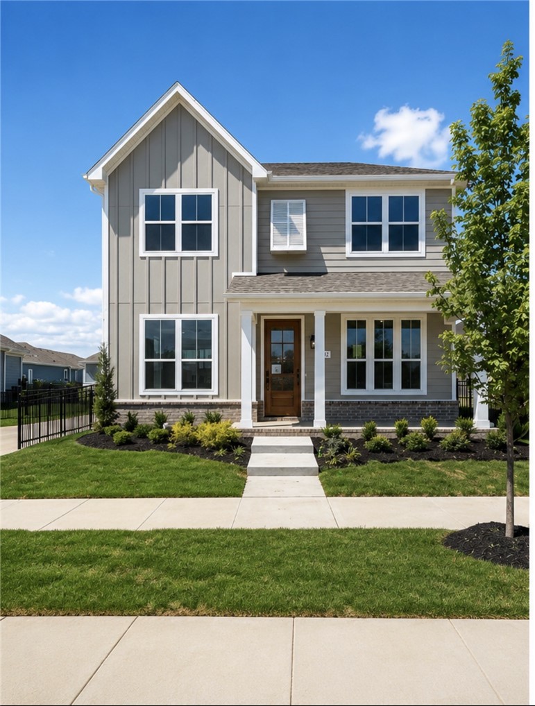 The Marigold is a spacious, three-bedroom, two-and-a-half-bath home. It’s complete with a spacious living and dining area that's open to the kitchen for a seamless flow from room to room. Toward the back, you’ll find a powder room and flex space that’s great for an in-home office. You can take full advantage of the square footage on the main floor since all bedrooms, including the owner’s retreat, are upstairs.