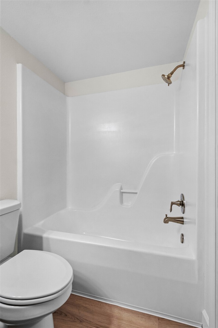 Royal Oaks Estates - Residential
