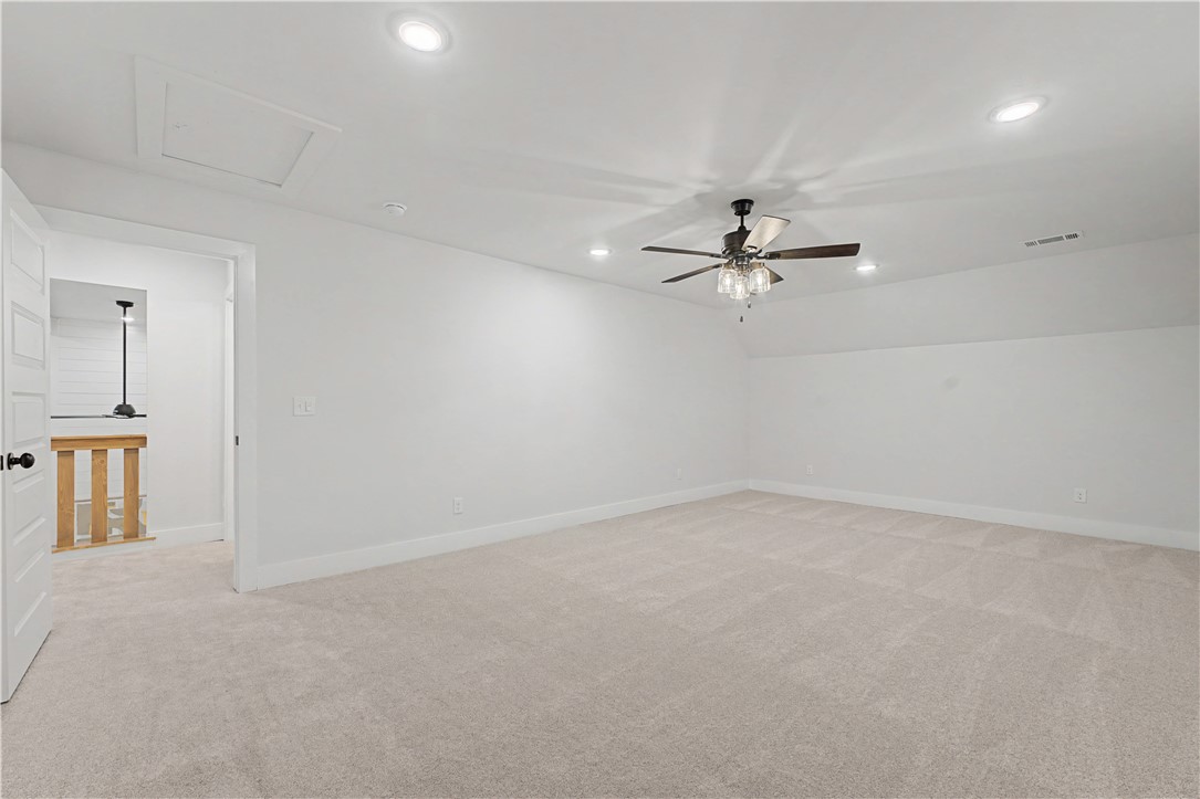ARLINGTON SUB PH 2-PEA RIDGE - Residential