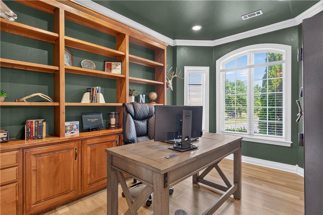 Overton Park Subd - Residential