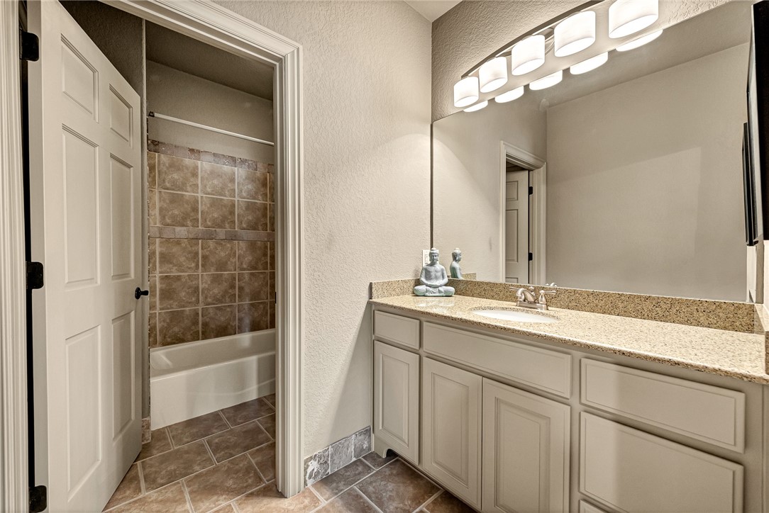 Plentywood Farms West Rurban - Residential