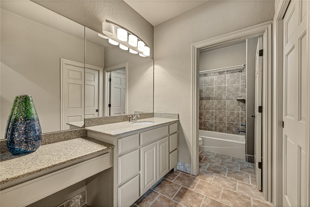 Plentywood Farms West Rurban - Residential