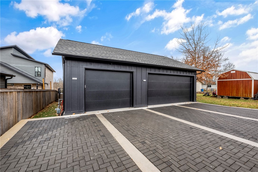 W A BURK'S ADD-BENTONVILLE - Residential