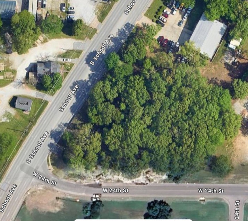 Fayetteville Outlots - Land