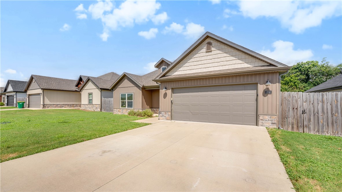 Barrington Place Centerton - Residential