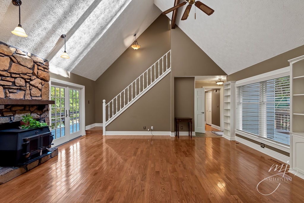 Mundell Heights - Residential