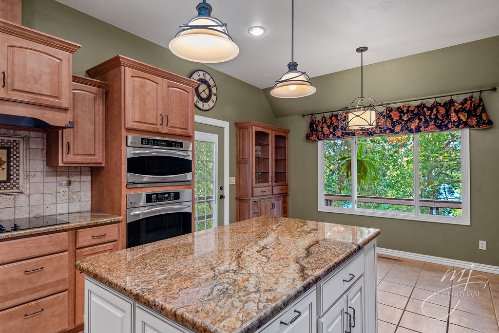 Mundell Heights - Residential