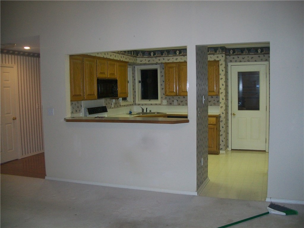 Forest Hills Sub Bvv - Residential