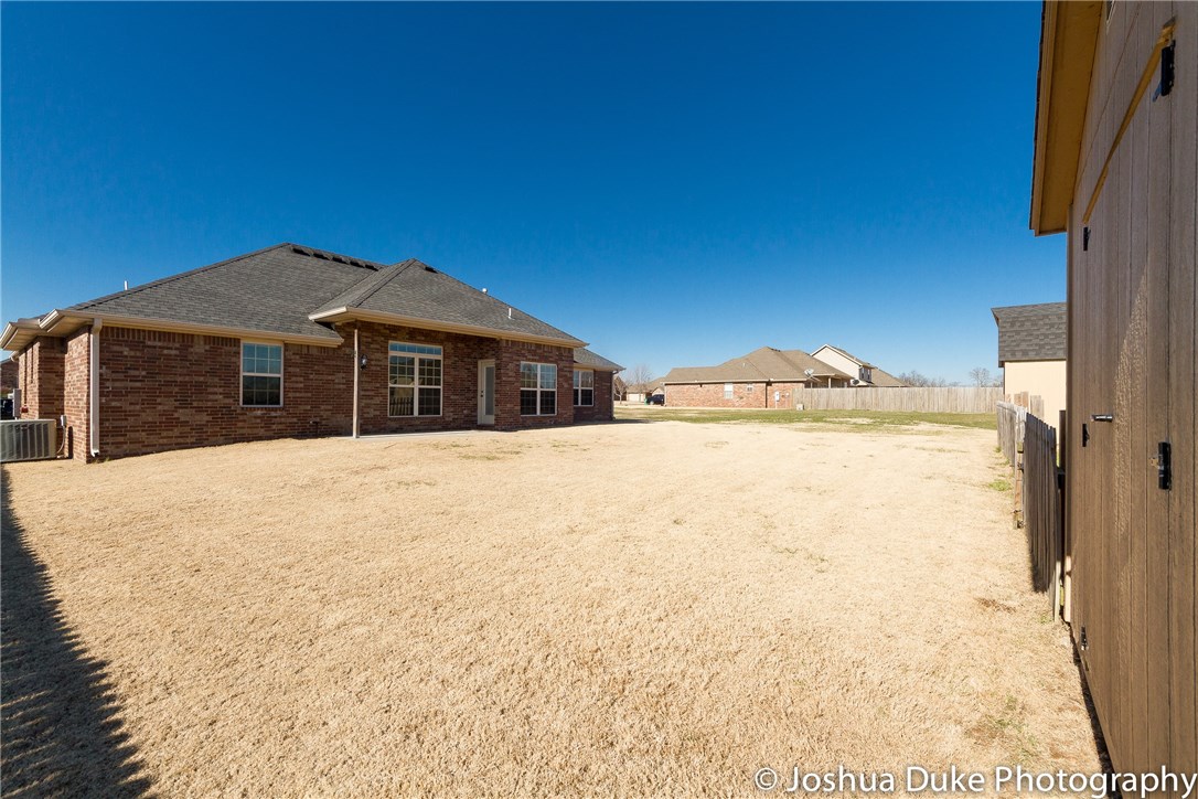 Ridgefield Add Blk 2, 4 Centerton - Residential