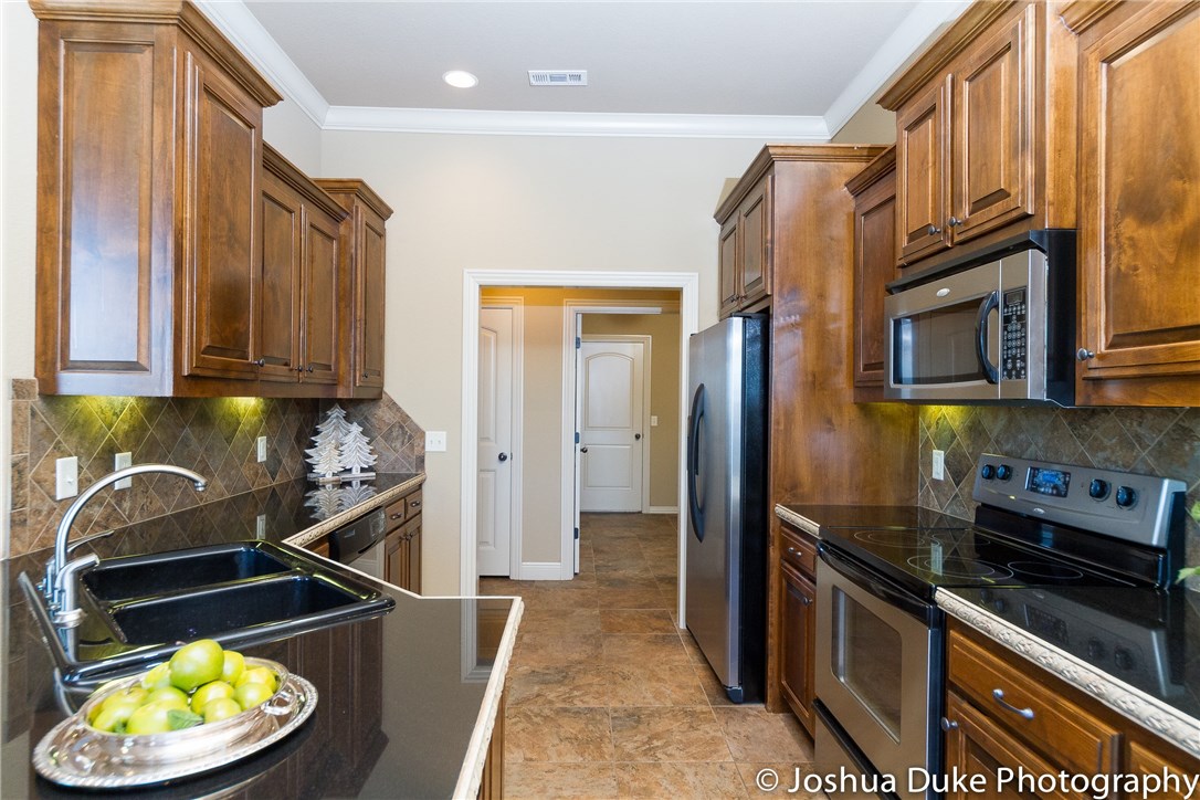 Ridgefield Add Blk 2, 4 Centerton - Residential
