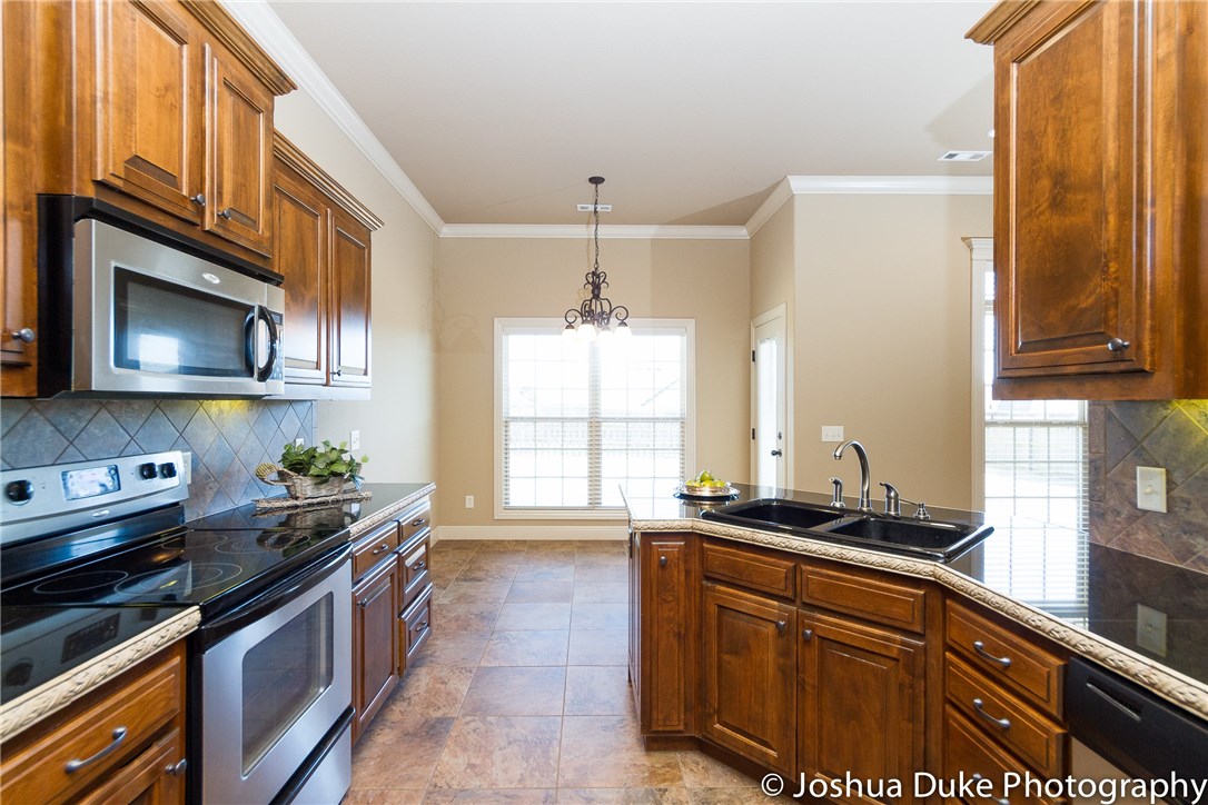 Ridgefield Add Blk 2, 4 Centerton - Residential