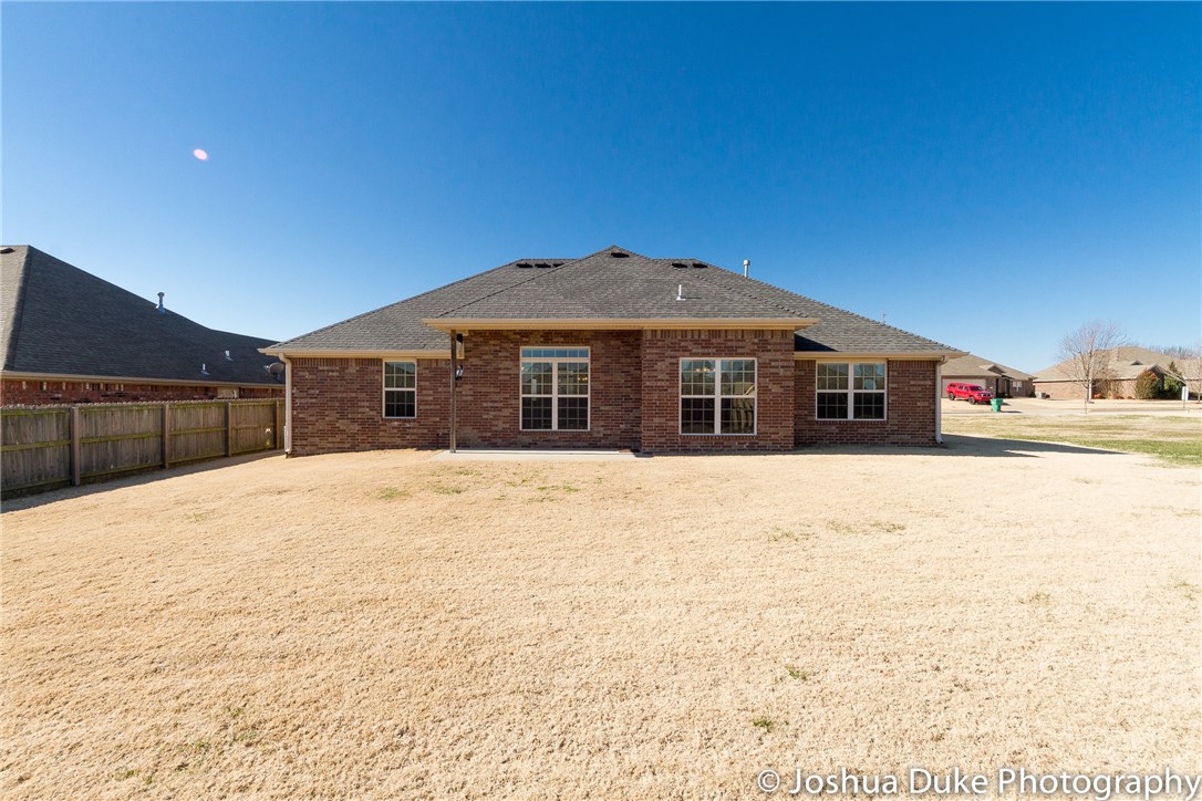 Ridgefield Add Blk 2, 4 Centerton - Residential
