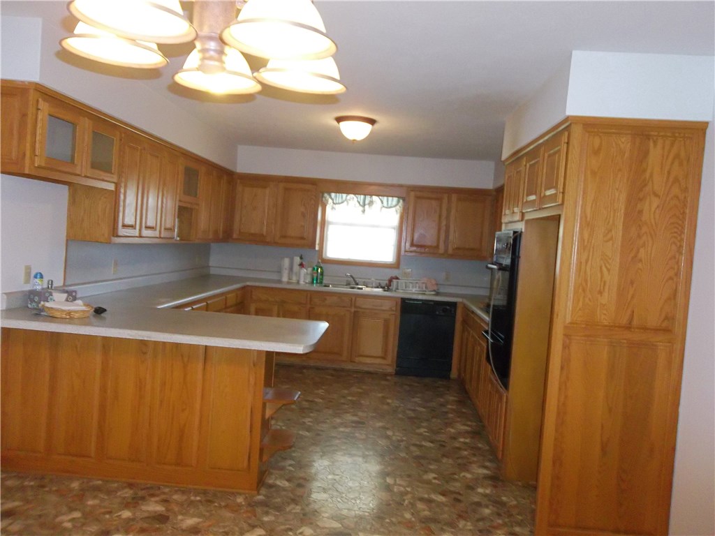 S16T19NR24W - Residential