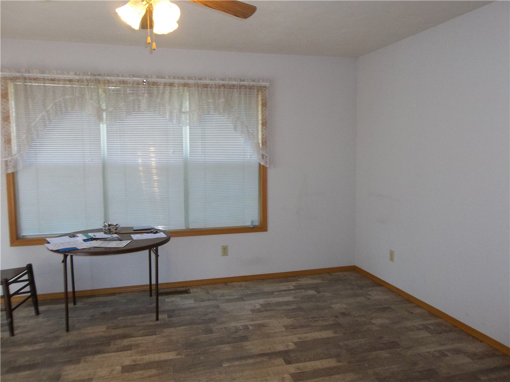 S16T19NR24W - Residential