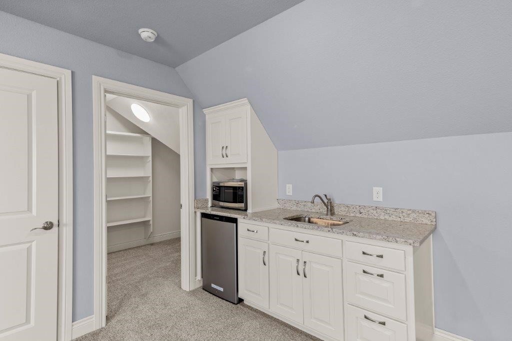 Woods Creek - Residential