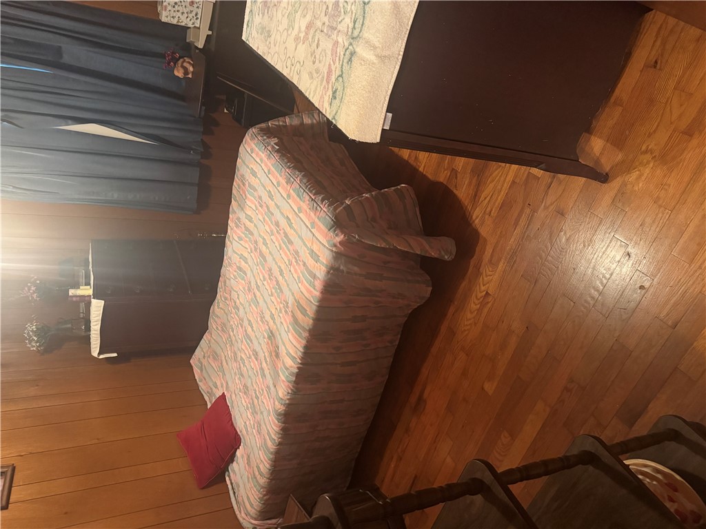 Pequena Valley Estates Gentry - Residential