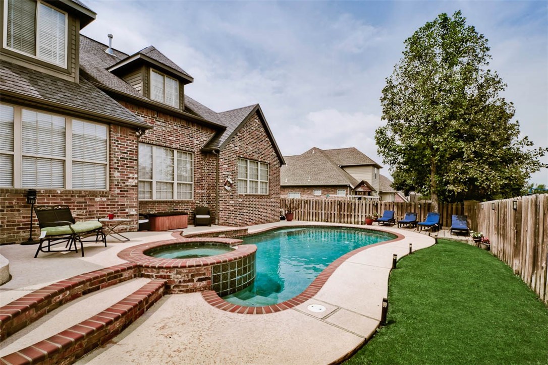 Cross Creek - Residential
