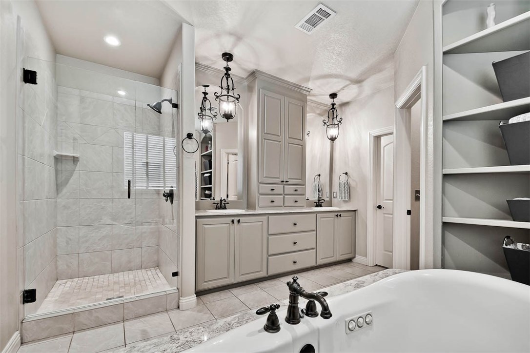 Cross Creek - Residential