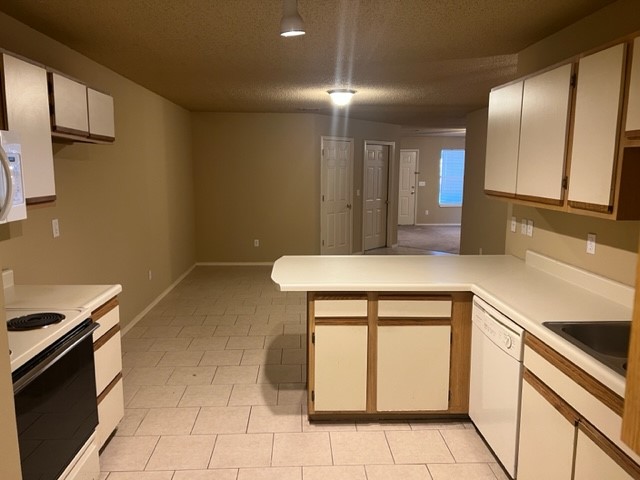 Crossover Heights - Residential Lease