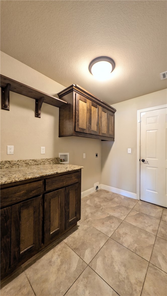 Riverwalk Farm Estate Ph II Bentonville - Residential Lease