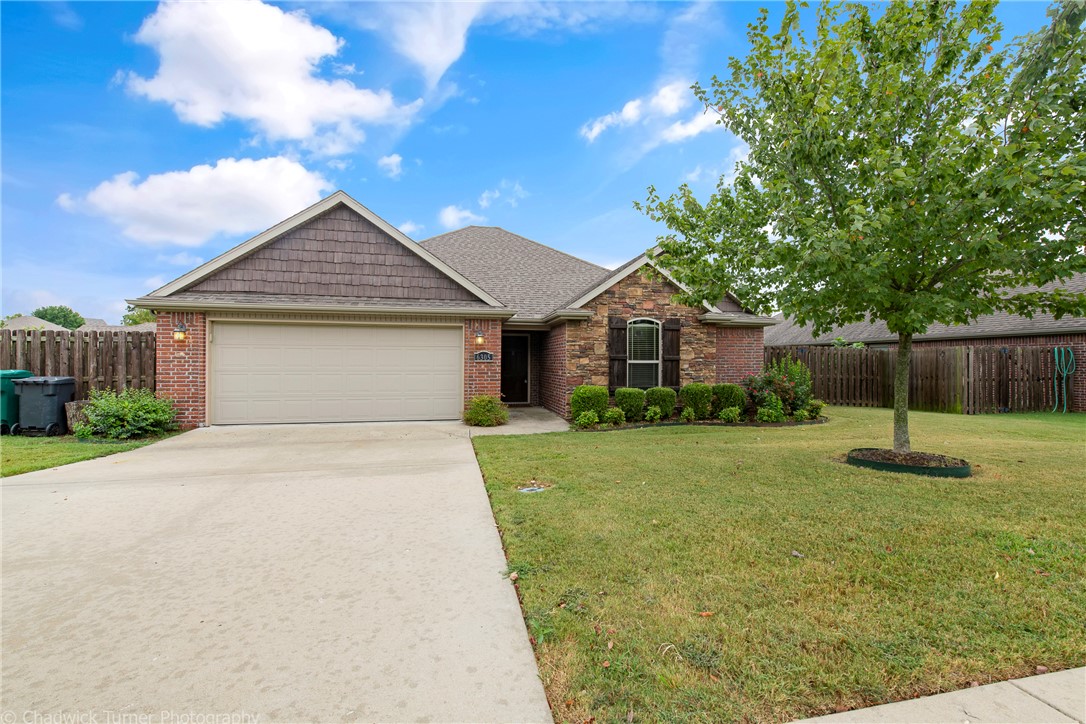 Garrett Road Sub Rogers - Residential Lease