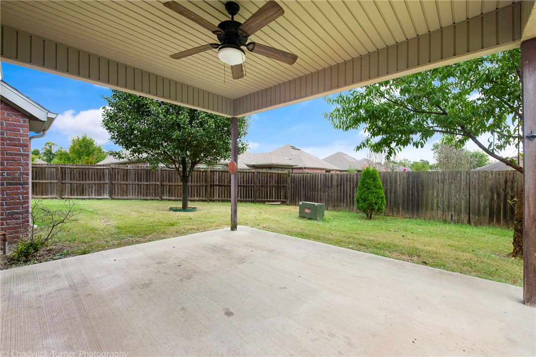 Garrett Road Sub Rogers - Residential Lease