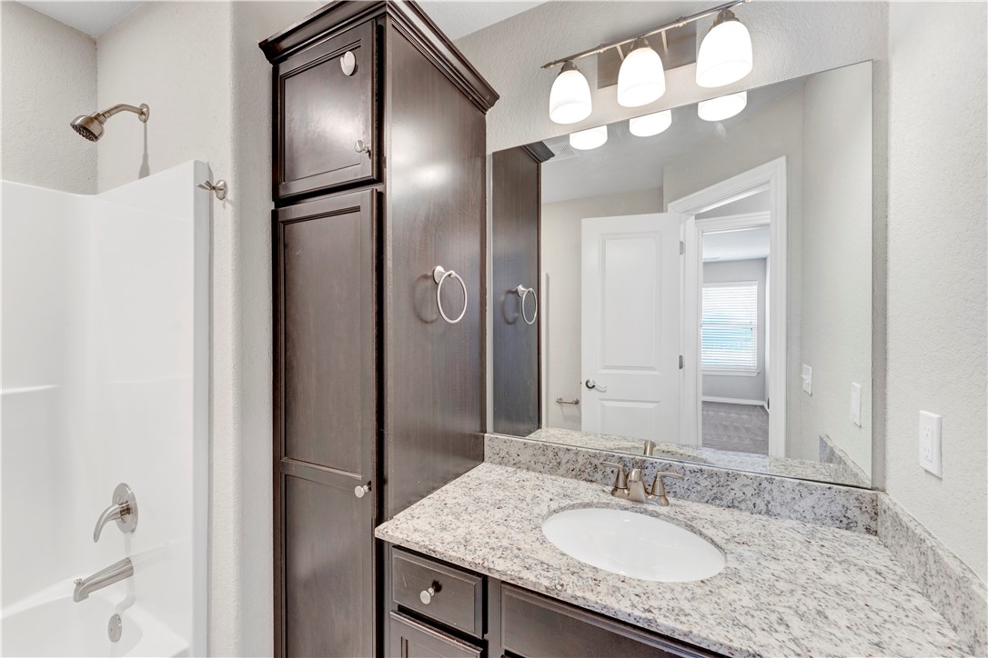 Shadowbrooke At The Peaks l Hpr Rogers - Residential