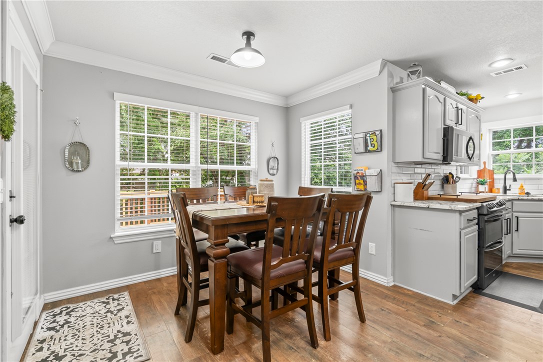 Eagle Crest - Residential