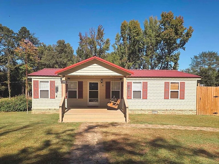 Mobile home on just over an acre of land in southern pope county.