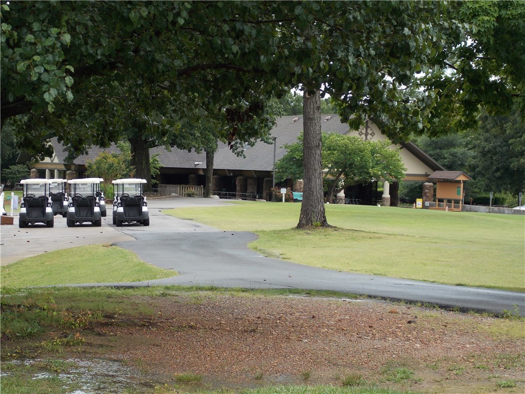 Metfield Courts Bvv - Residential