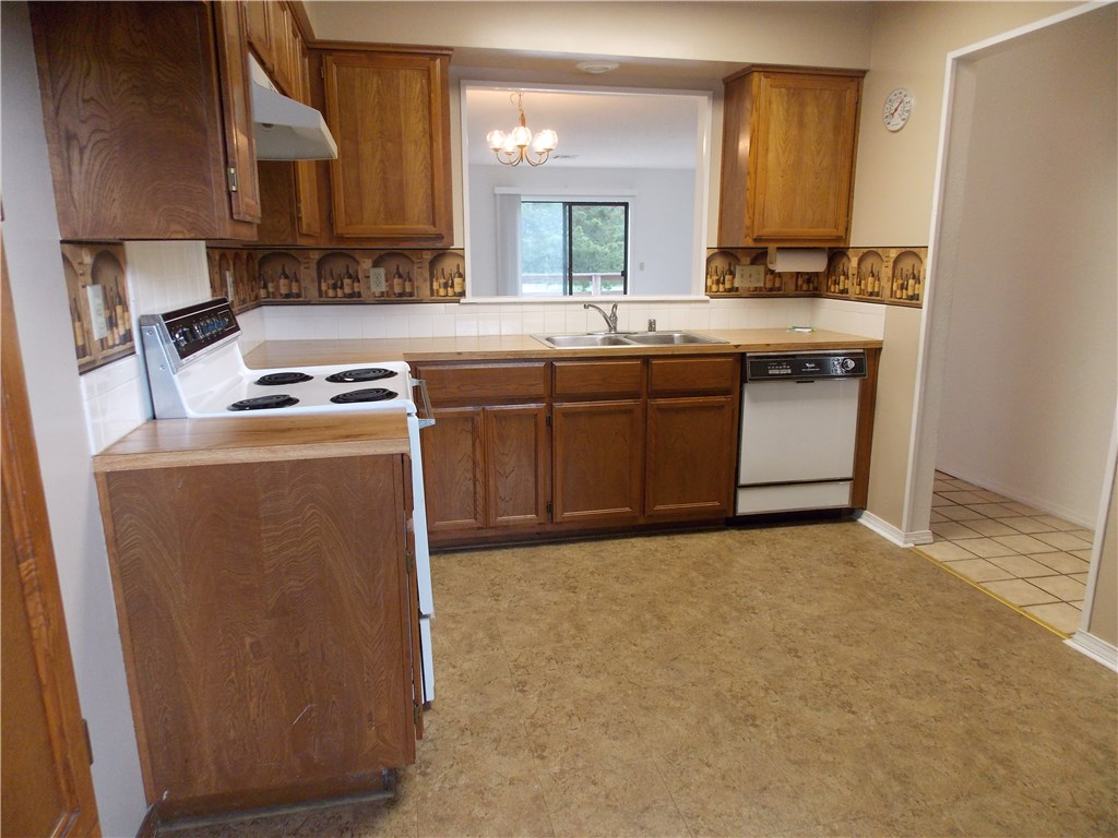 Metfield Courts Bvv - Residential