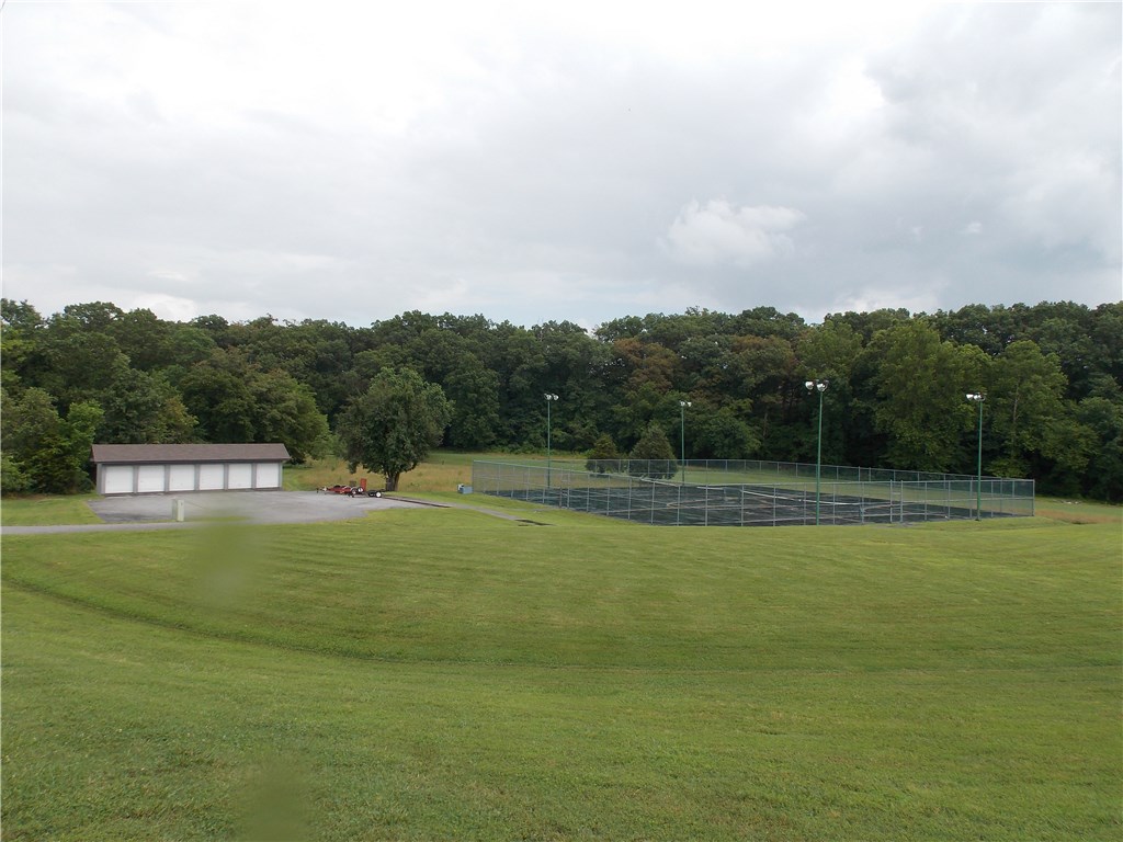 Metfield Courts Bvv - Residential