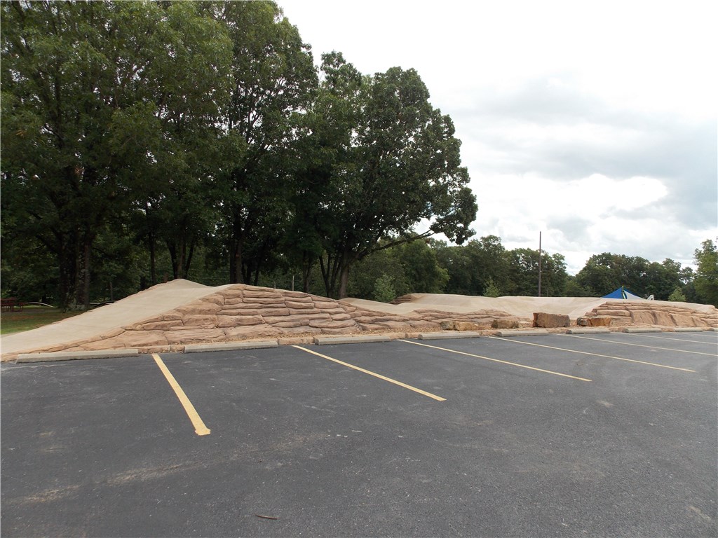 Metfield Courts Bvv - Residential