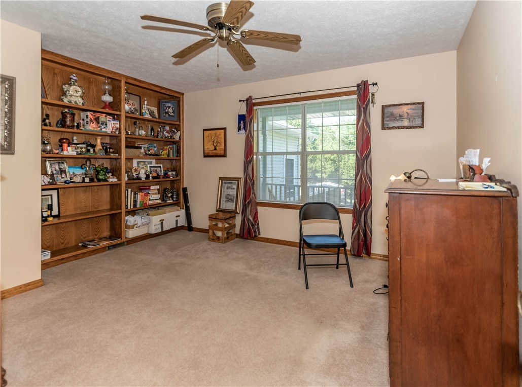 Unit 116 Holiday Island - Residential