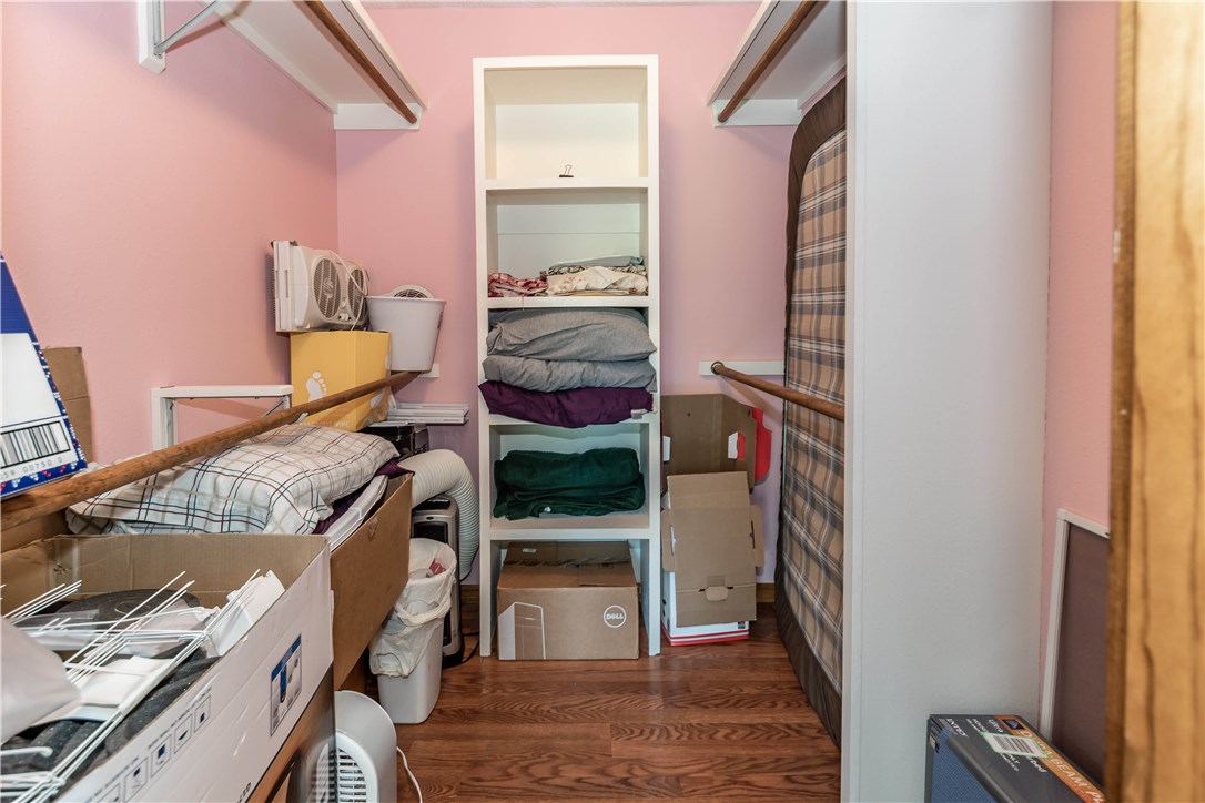 Unit 116 Holiday Island - Residential