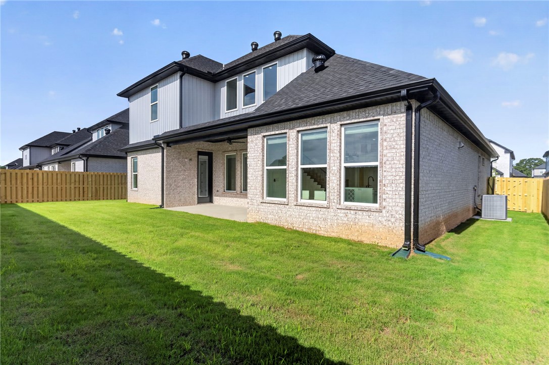 Silver Leaf Estates Ph II Centerton - Residential