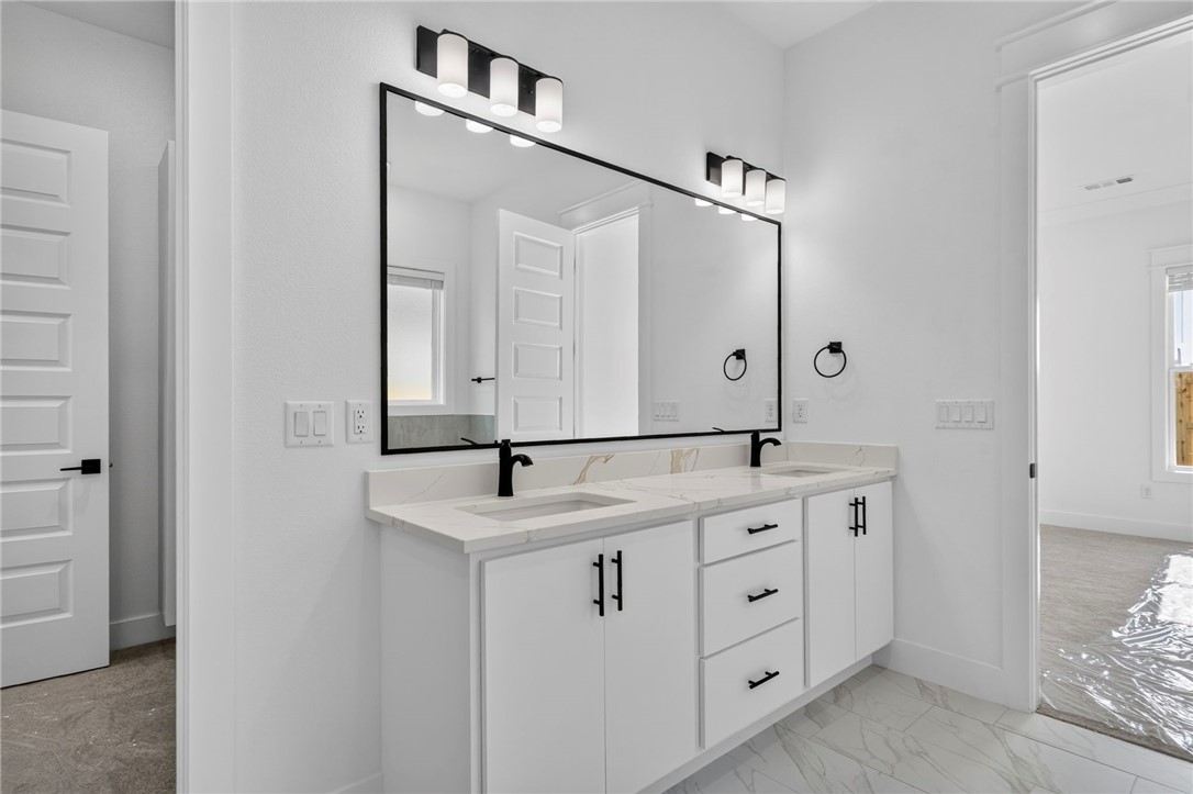 Silver Leaf Estates Ph II Centerton - Residential